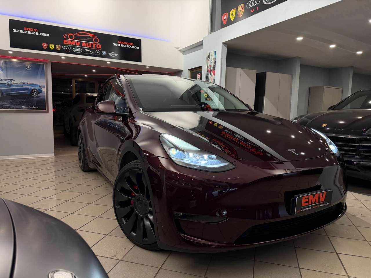 Tesla Model Y Model Y AWD Performance Iva esposto