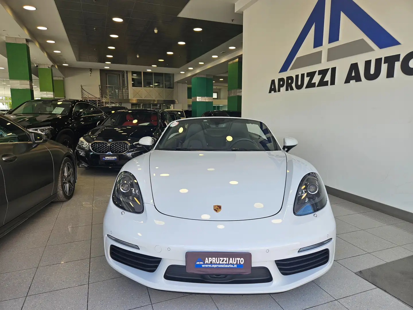 Porsche 718 BOXTER PELLE SENSORI NAVI CAMBIO AUTOMATICO Bianco - 2