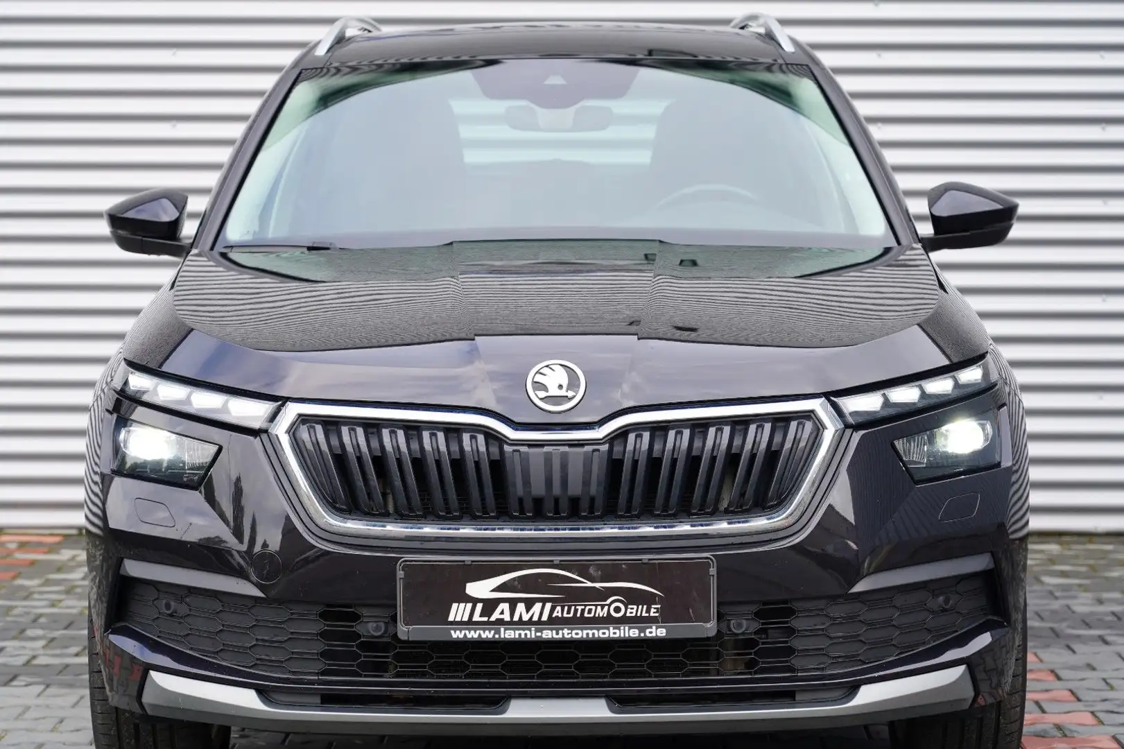 Skoda Kamiq Stlye 1.5 TSI Clever+ DSG PANO KAM KEY NAV Zwart - 2