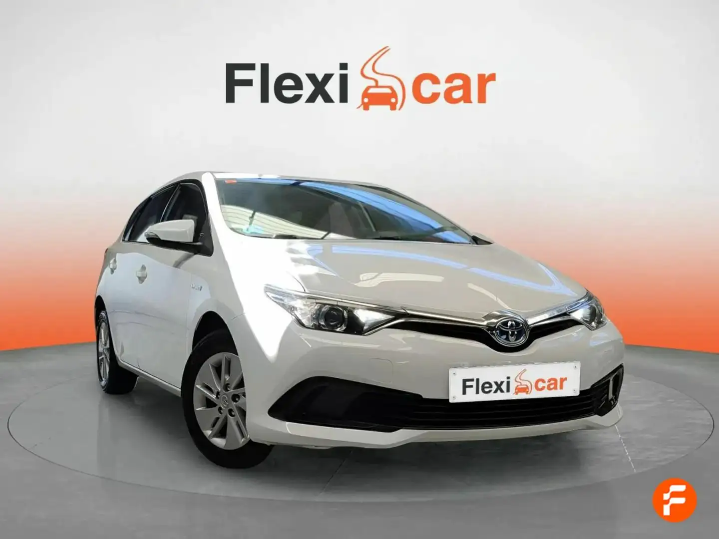 Toyota Auris 1.8 140H Hybrid Business Blanc - 2