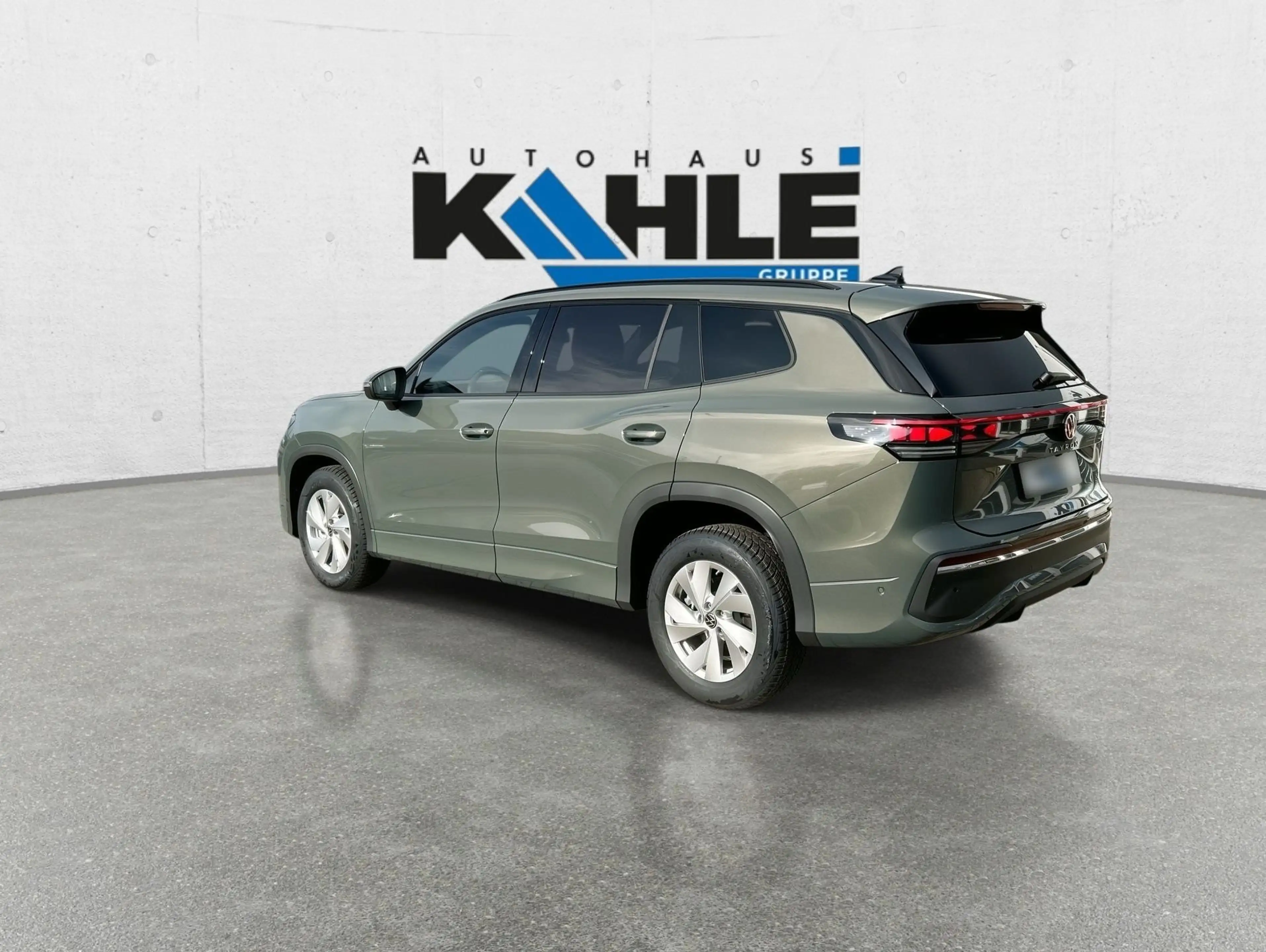 Volkswagen Tayron Elegance 2.0 l TDI 7-S AHK Komfort+ Leder — photo 6