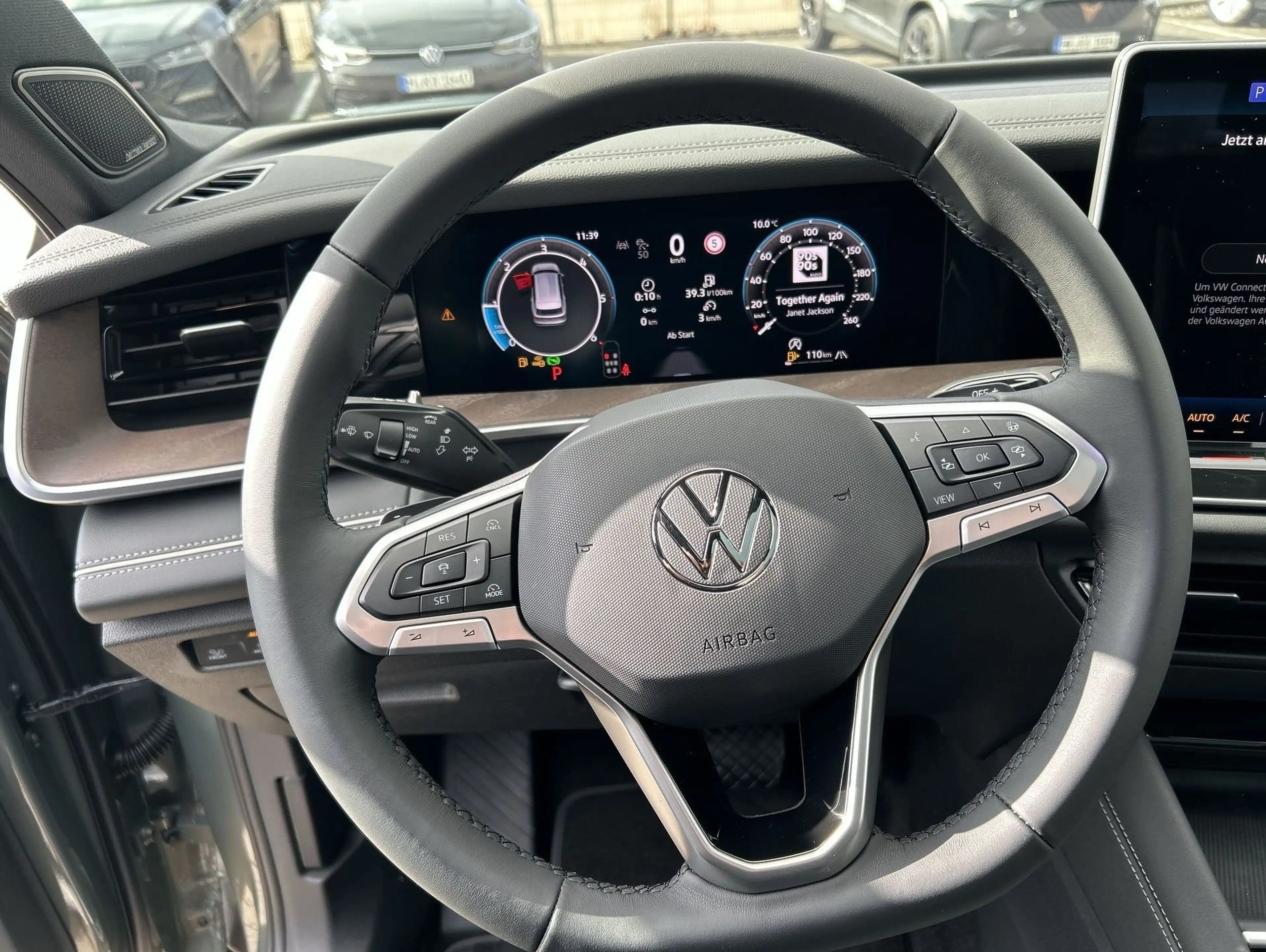 Volkswagen Tayron Elegance 2.0 l TDI 7-S AHK Komfort+ Leder — photo 9