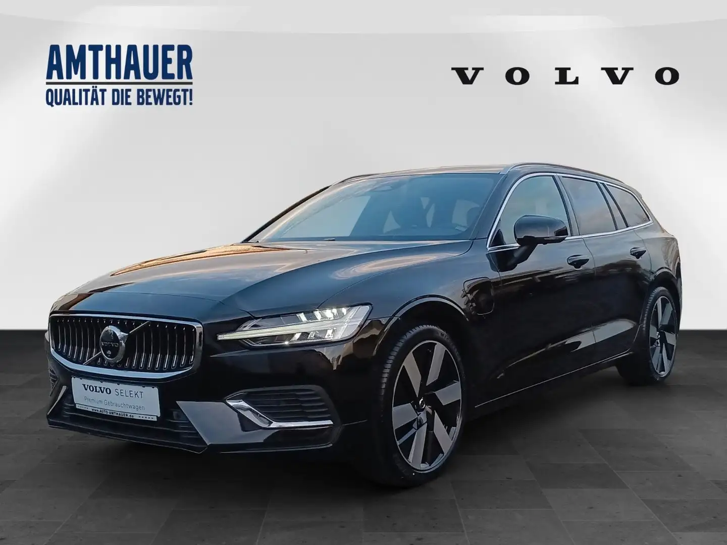 Volvo V60 T6 AWD Plus Plus Bright  360°/H&K/BLIS Schwarz - 1