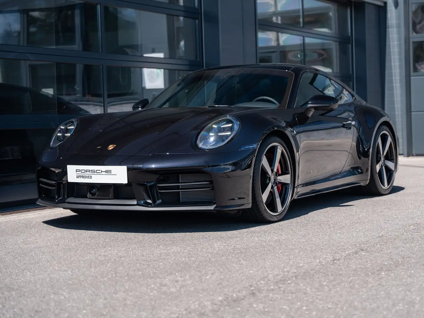 Porsche 911 Carrera 4S Schwarz - 1