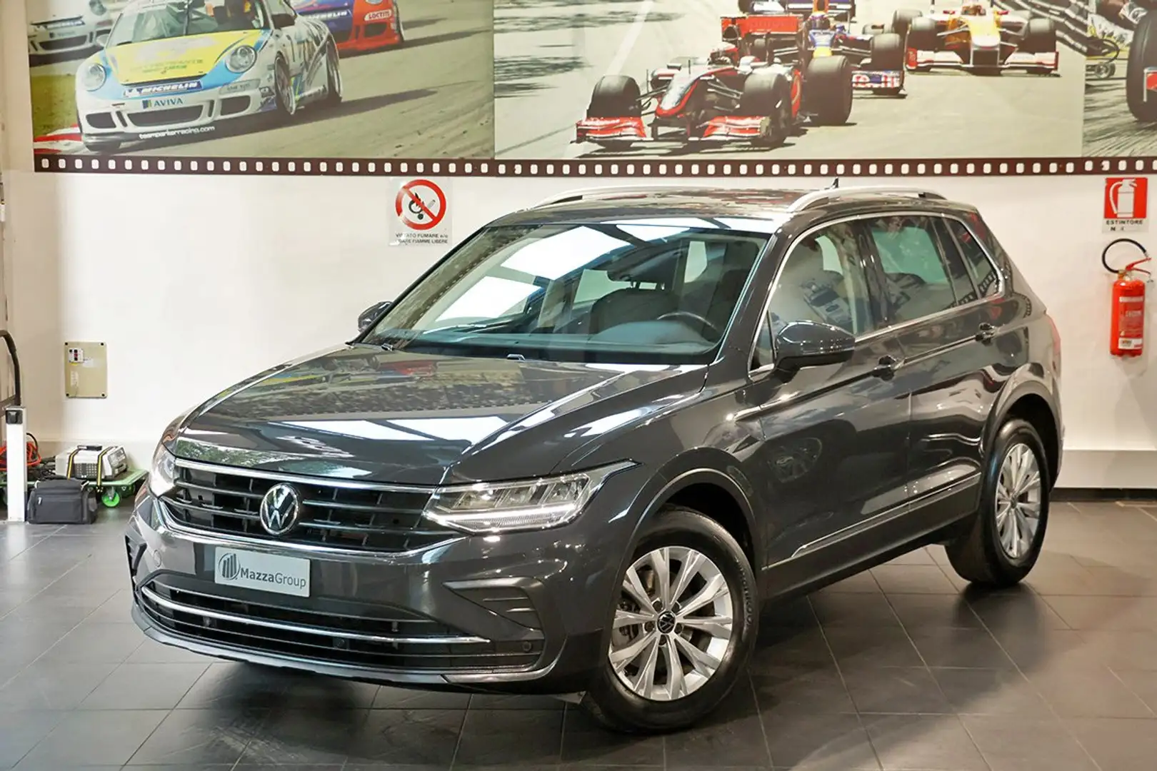 Volkswagen Tiguan 2.0 TDI 150cv SCR DSG Life - ADAS/LED/APP/AMBIENT Gris - 1
