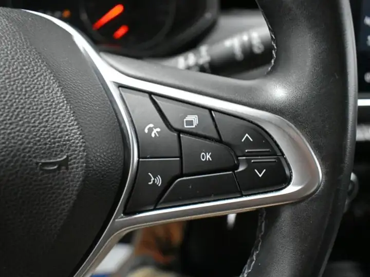Renault Clio 2023, foto 15