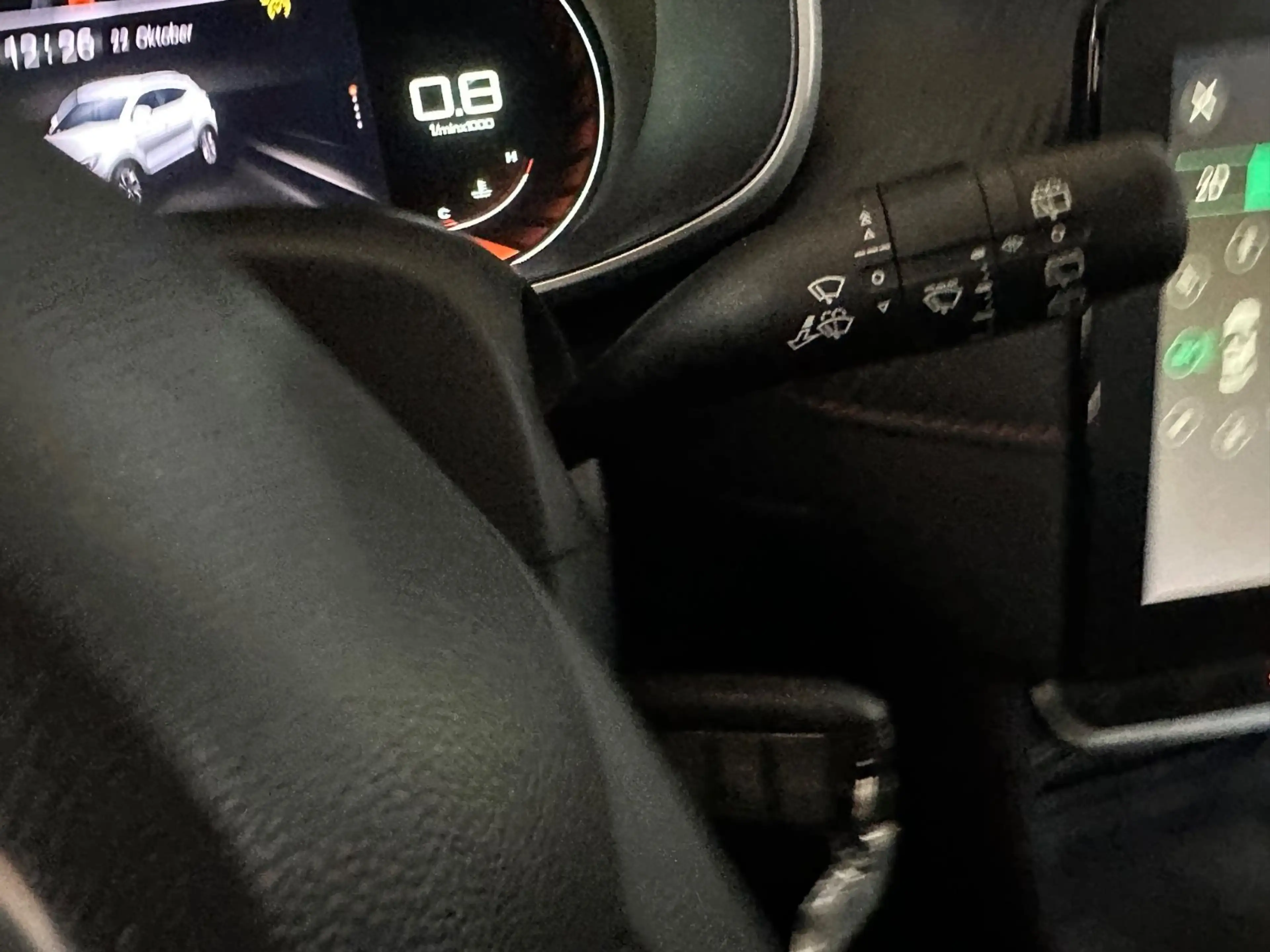 MG ZS Luxury 1.5 VTi LEDER+360°KAM+NAVI+SHZ+CARPLAY — photo 13