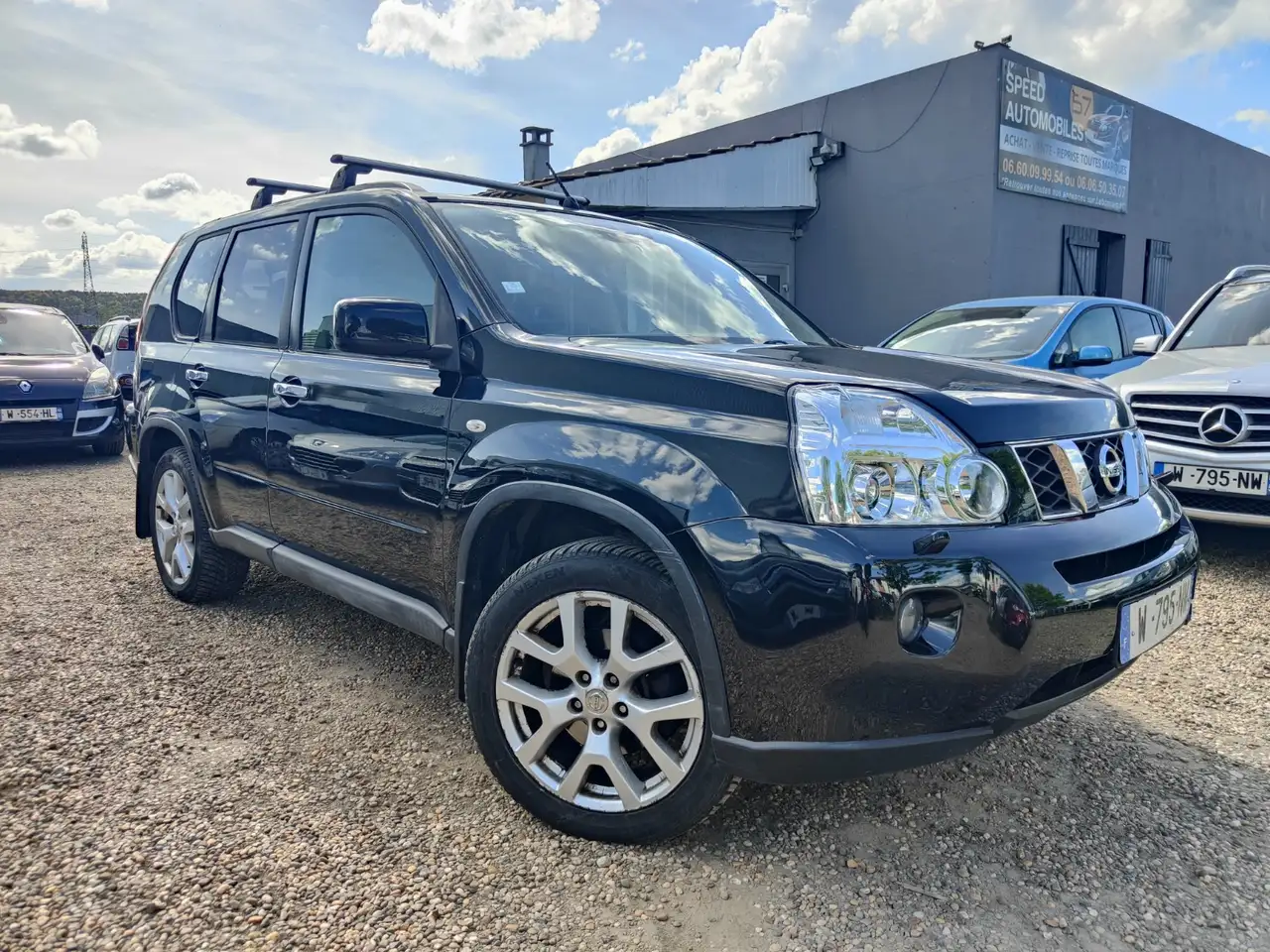 Nissan X-Trail LE
