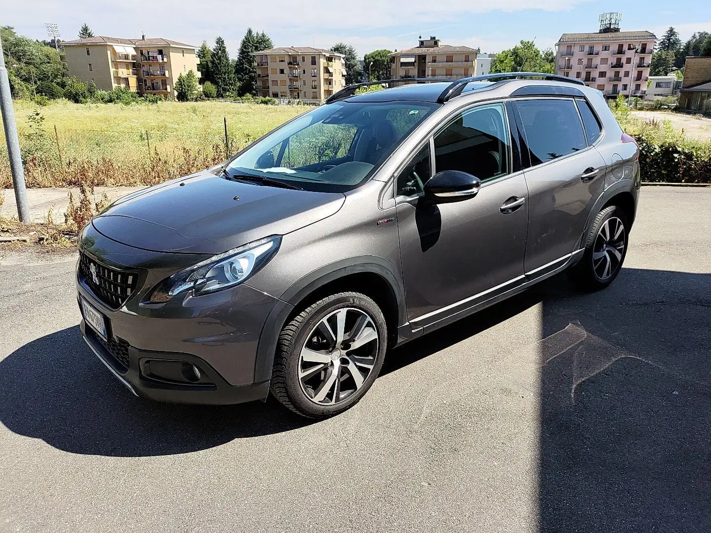 Peugeot 2008 PureTech Turbo 110 EAT6 S&S GT Line Grigio - 1