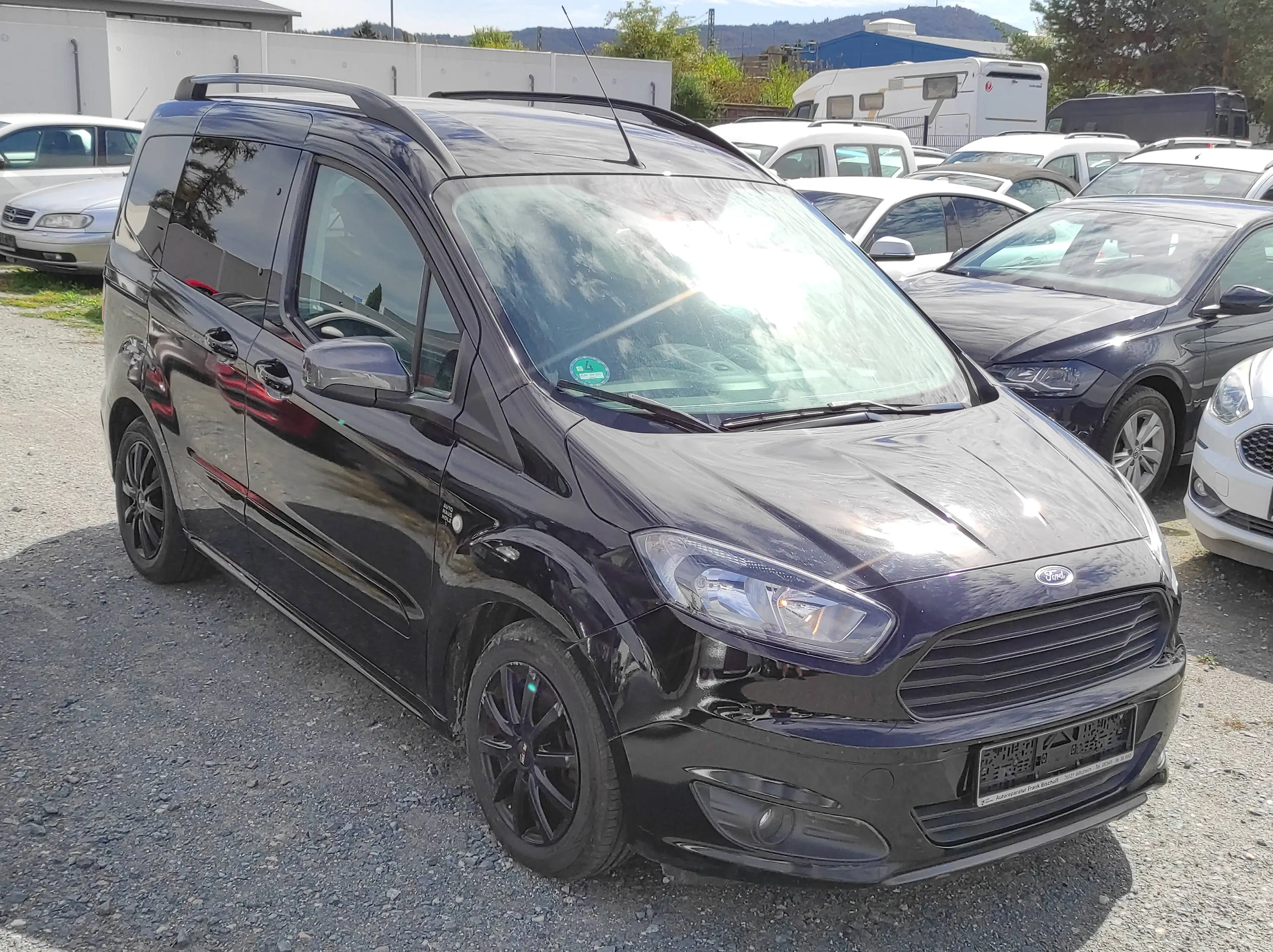 Ford Tourneo Courier 1.0 EURO-6 KLIMA USB RADIO SCHIEBETÜR ALU Sport — photo 3