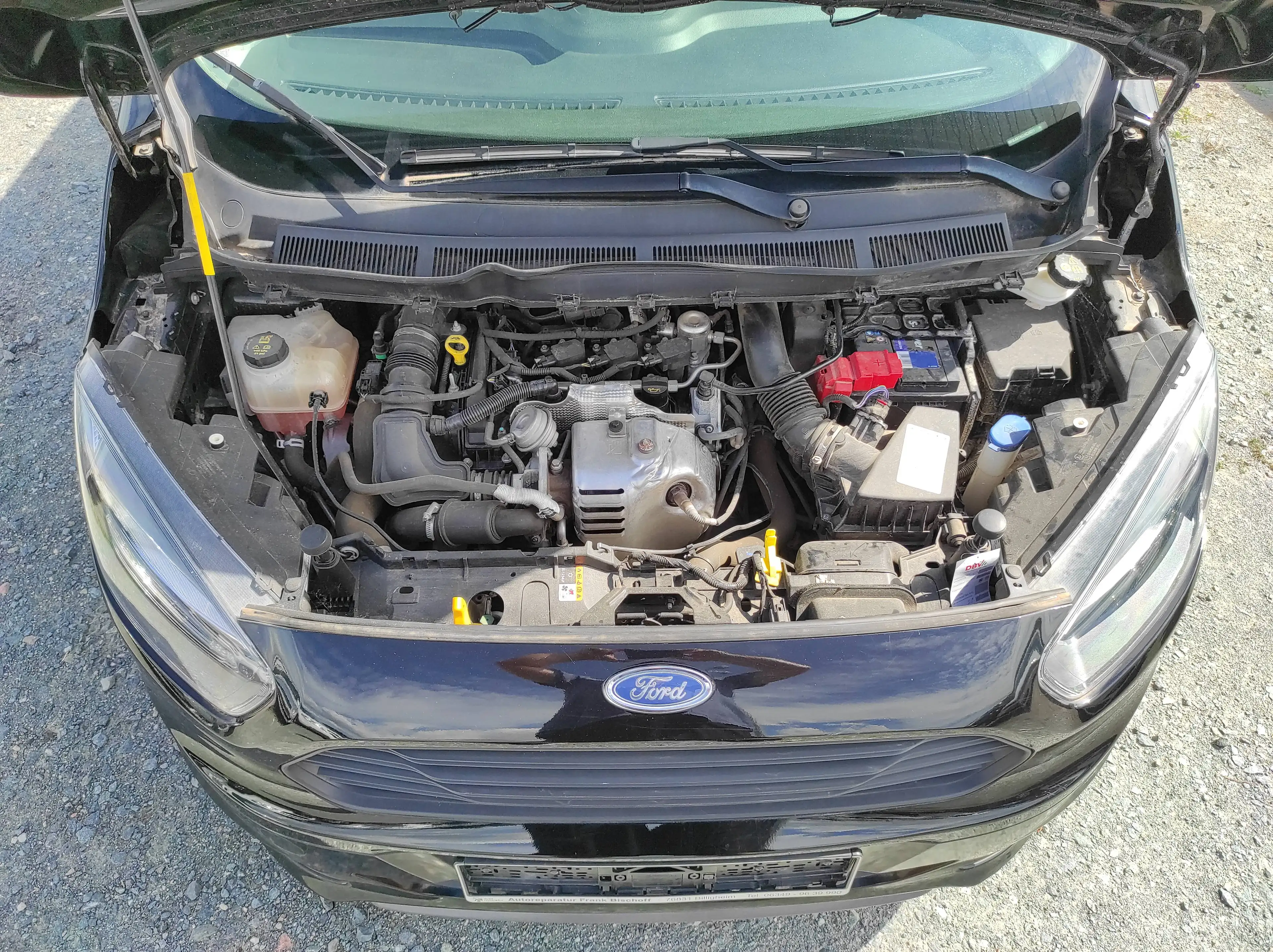 Ford Tourneo Courier 1.0 EURO-6 KLIMA USB RADIO SCHIEBETÜR ALU Sport — photo 15
