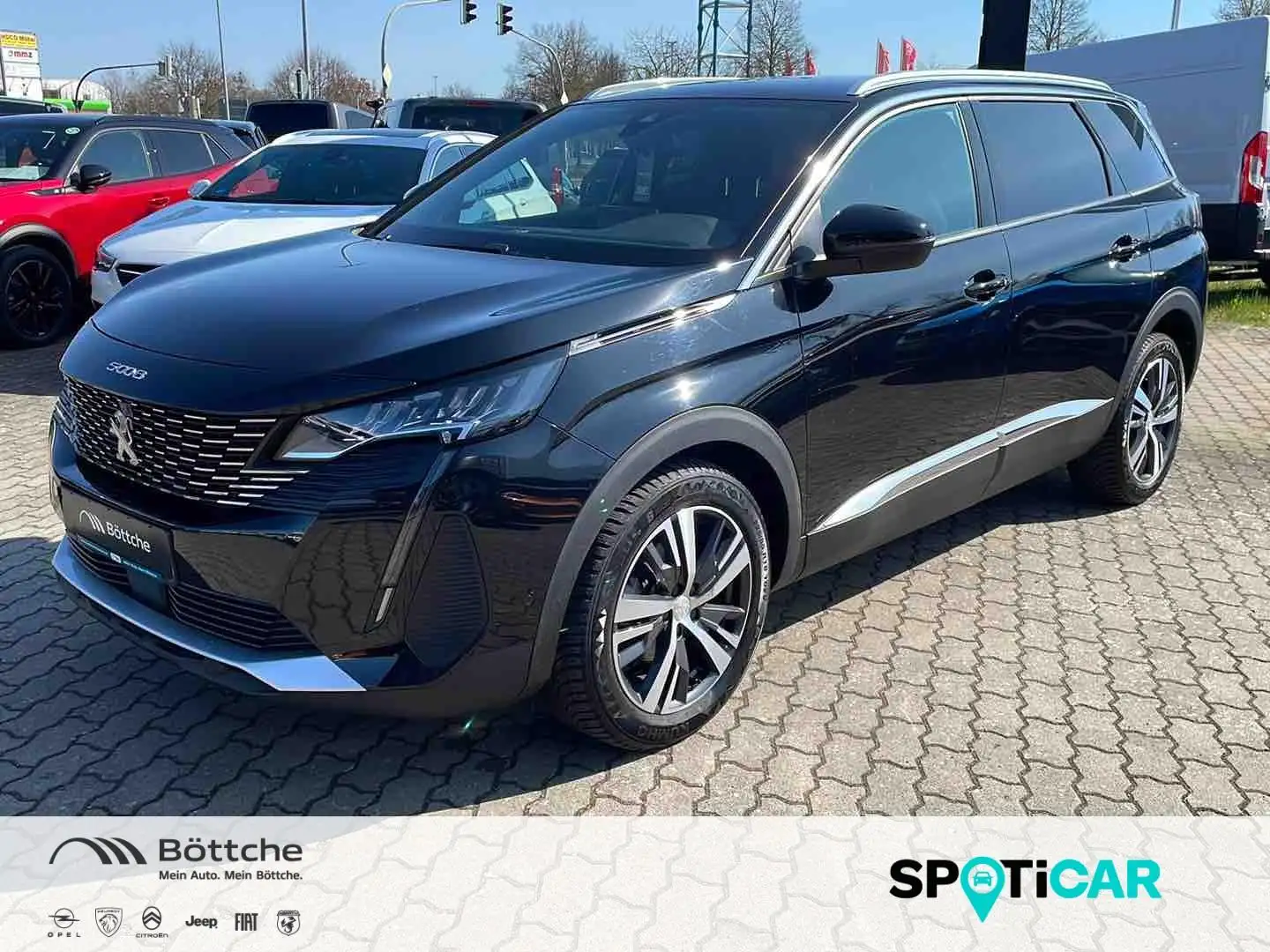 Peugeot 5008 1.2 12V e-THP / PureTech Schwarz - 1