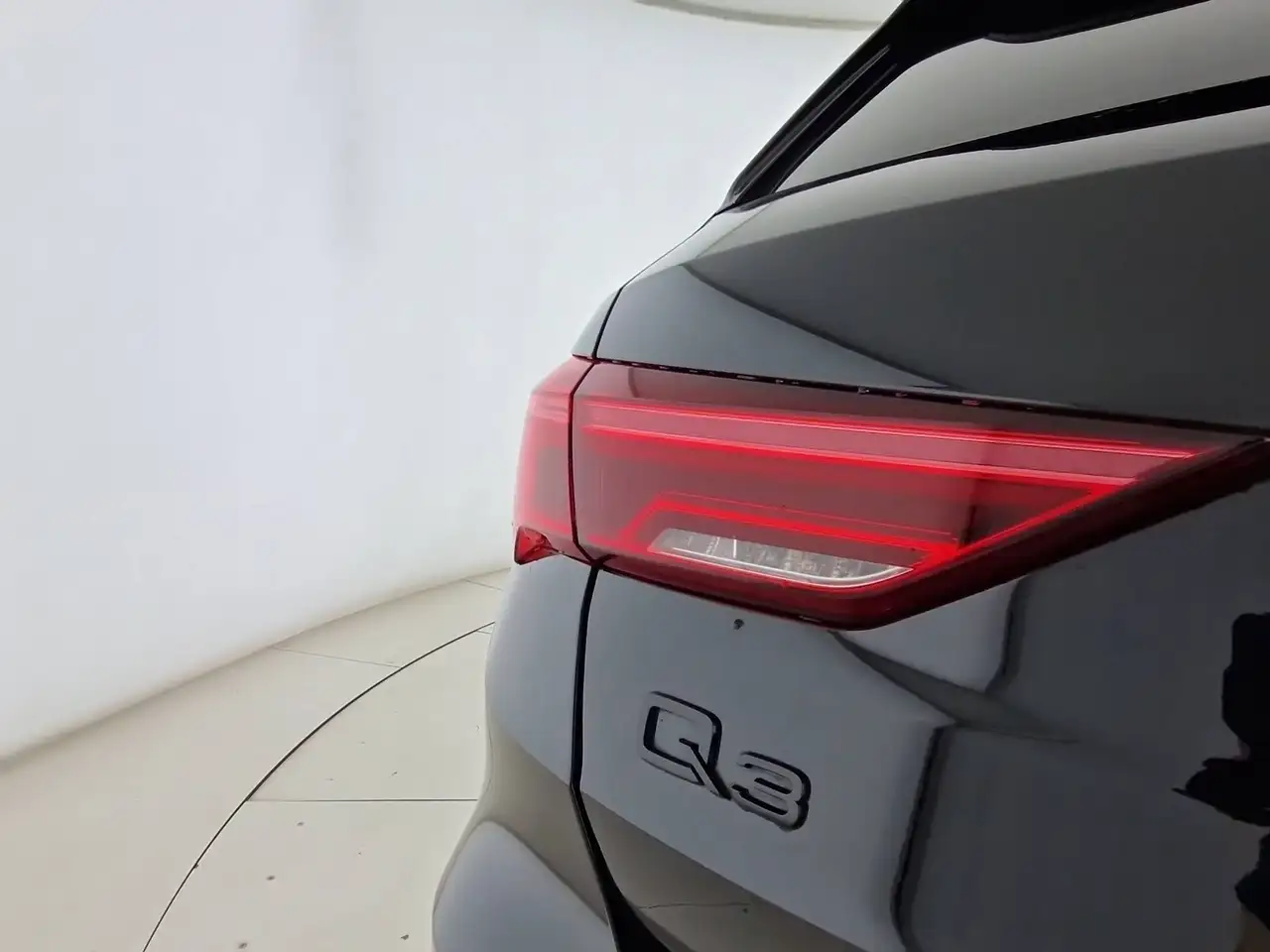 Audi Q3 35 1.5 tfsi s line edition s-tronic, миниатюра 17