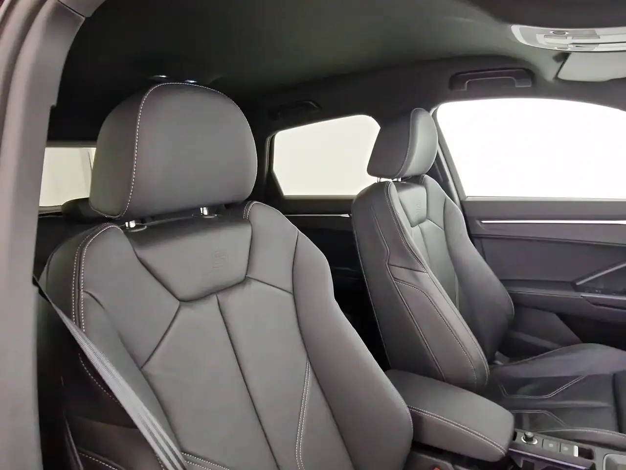 Audi Q3 35 1.5 tfsi s line edition s-tronic, миниатюра 12