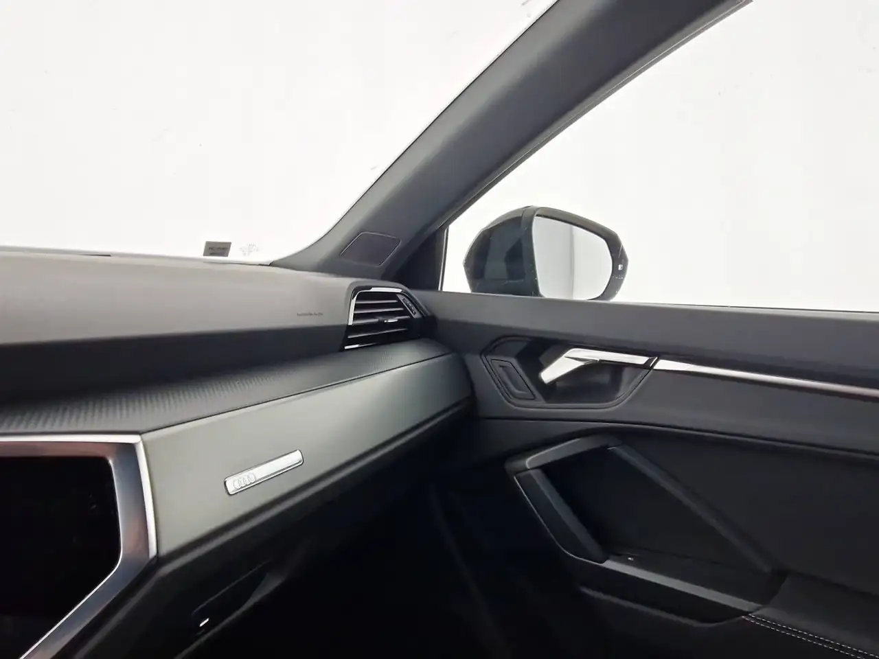 Audi Q3 35 1.5 tfsi s line edition s-tronic, миниатюра 11