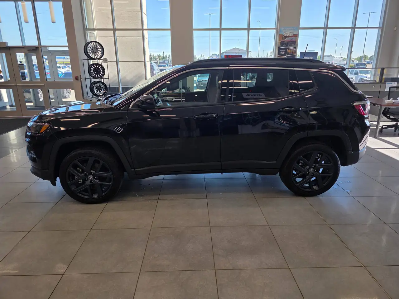 Jeep Compass снимка Jeep Compass