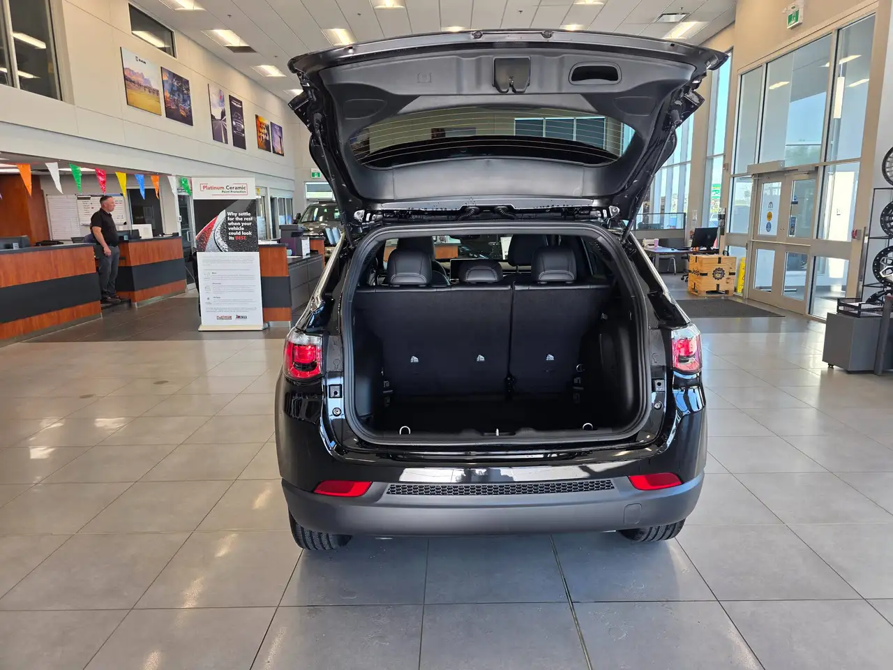 Jeep Compass снимка Jeep Compass