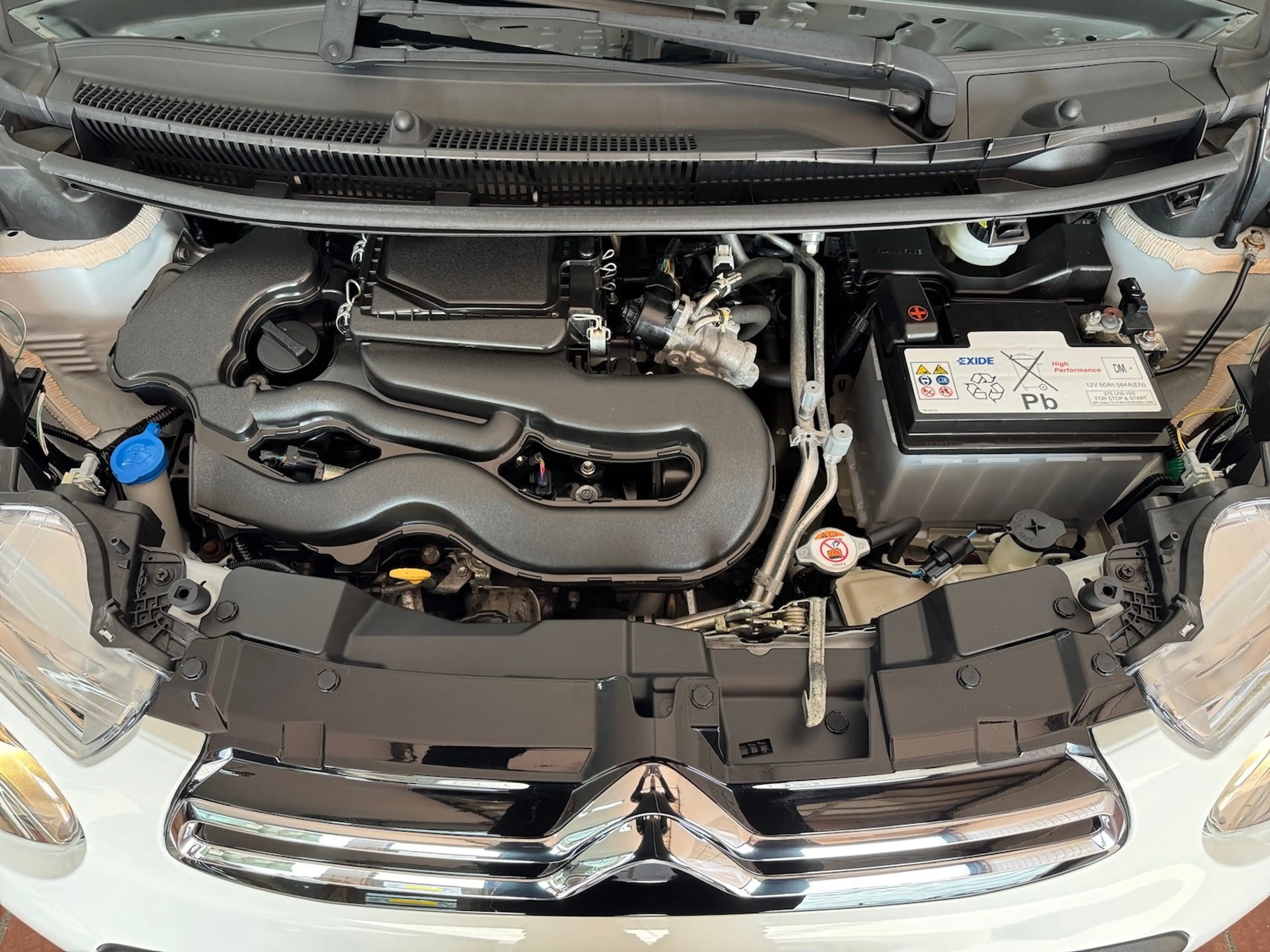 Citroen C1 Feel Kamera*SHZ*Navi v.App*DAB*Mirror Link — photo 12