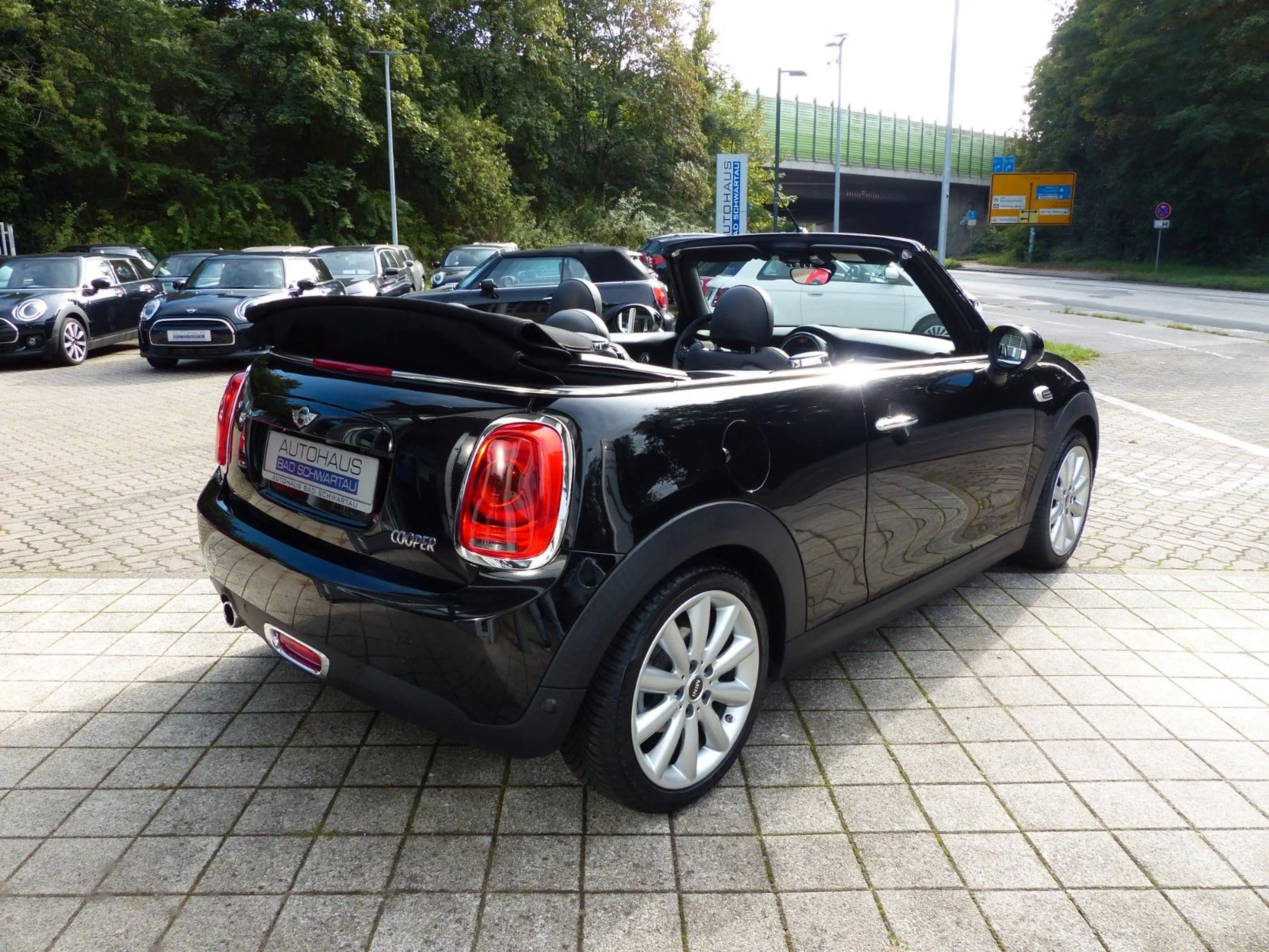 MINI Cooper Cabrio Aut. "Chili",Leder,Navi,LED,29 tkm — photo 9