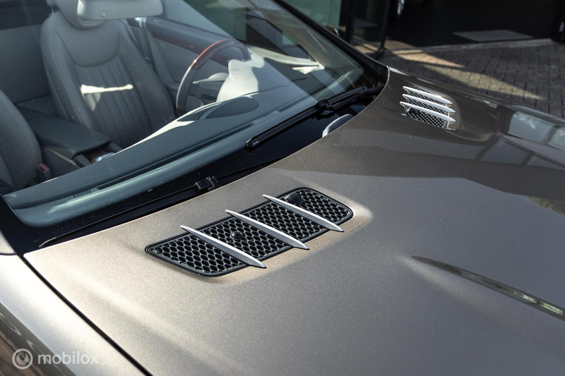 Mercedes-Benz SL 350 — photo 9