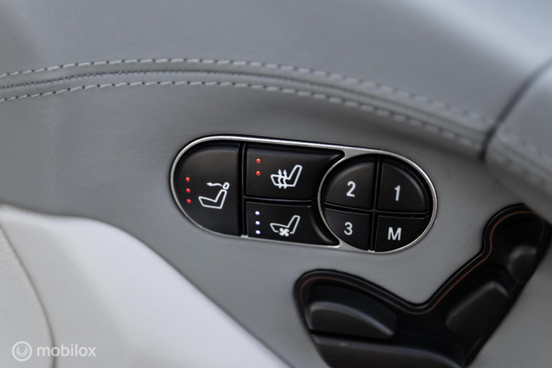 Mercedes-Benz SL 350 — photo 42