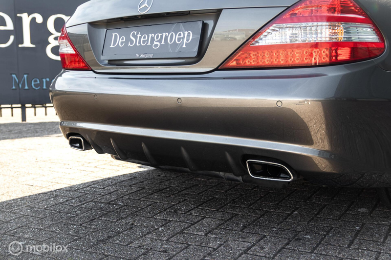 Mercedes-Benz SL 350 — photo 20