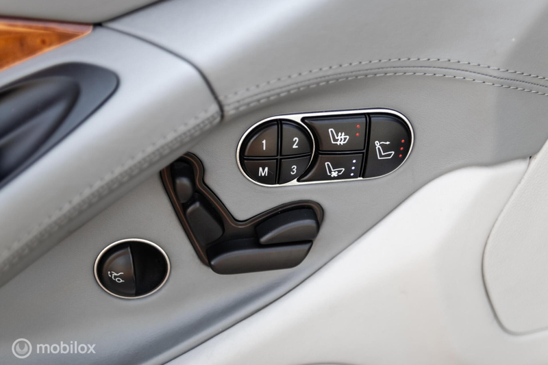 Mercedes-Benz SL 350 — photo 33