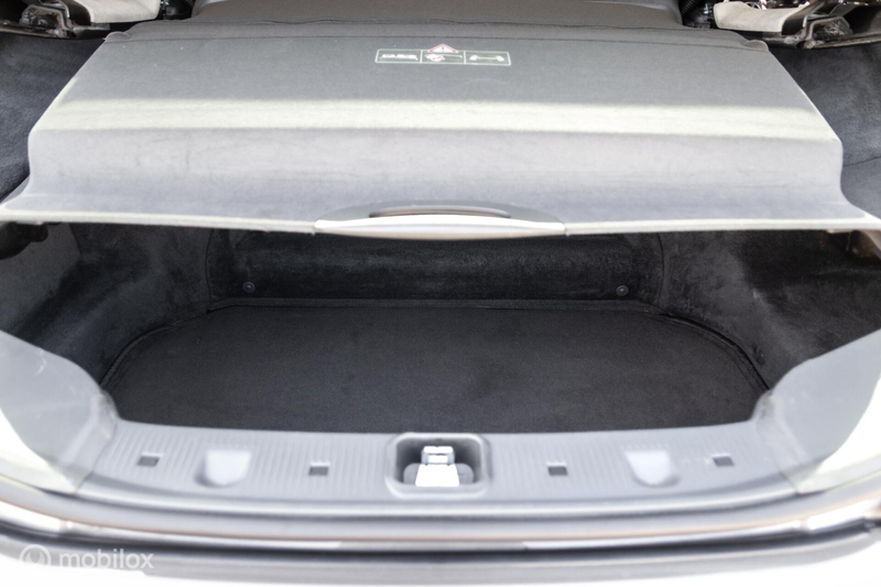 Mercedes-Benz SL 350 — photo 46