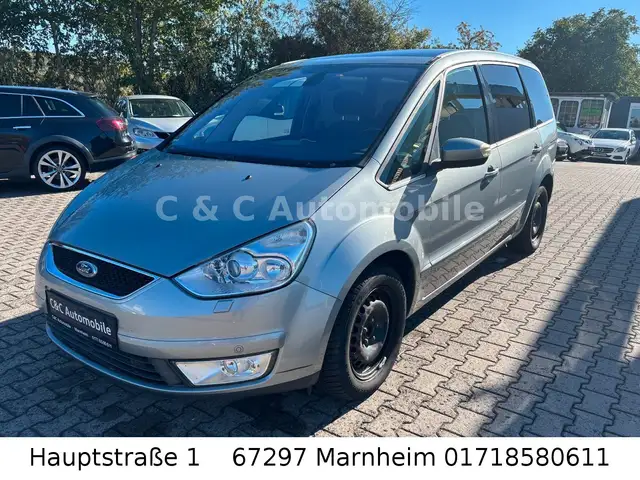 Ford Galaxy Titanium/7 Sitzer/AHK/SHZ/Klima