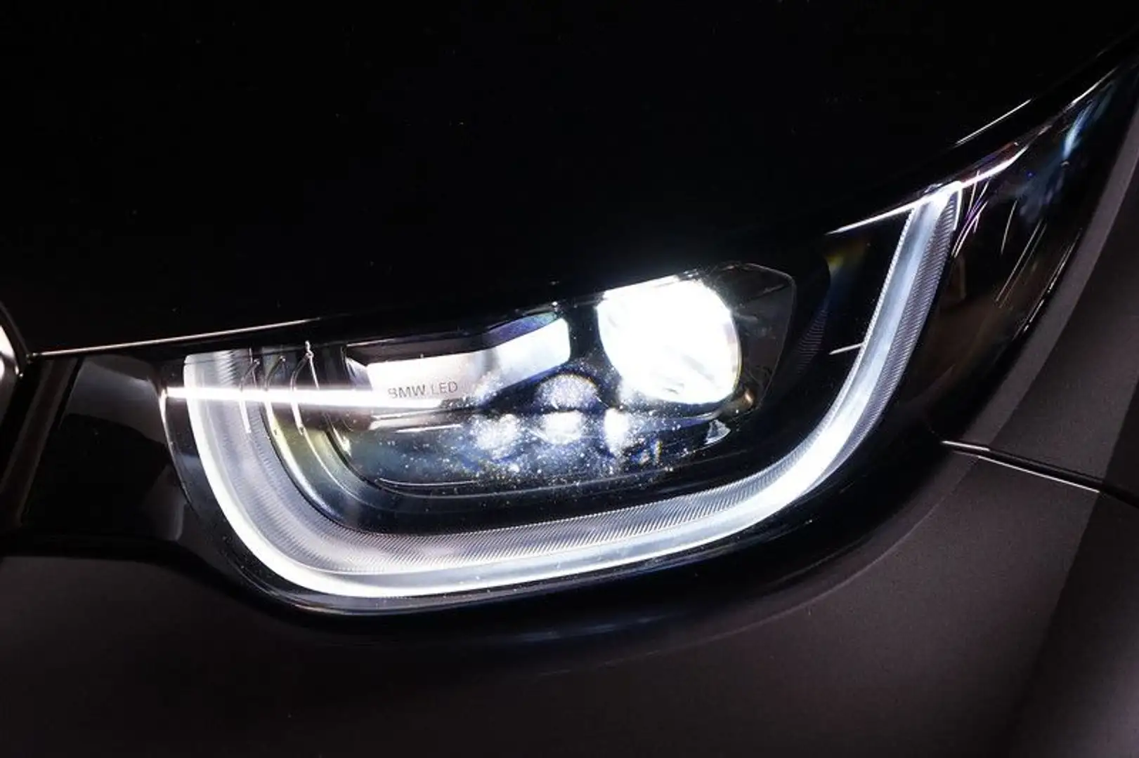 BMW i3 42 kWh / 120 AH S 184*LED*Keyless*Nav*Wärmep Gris - 2