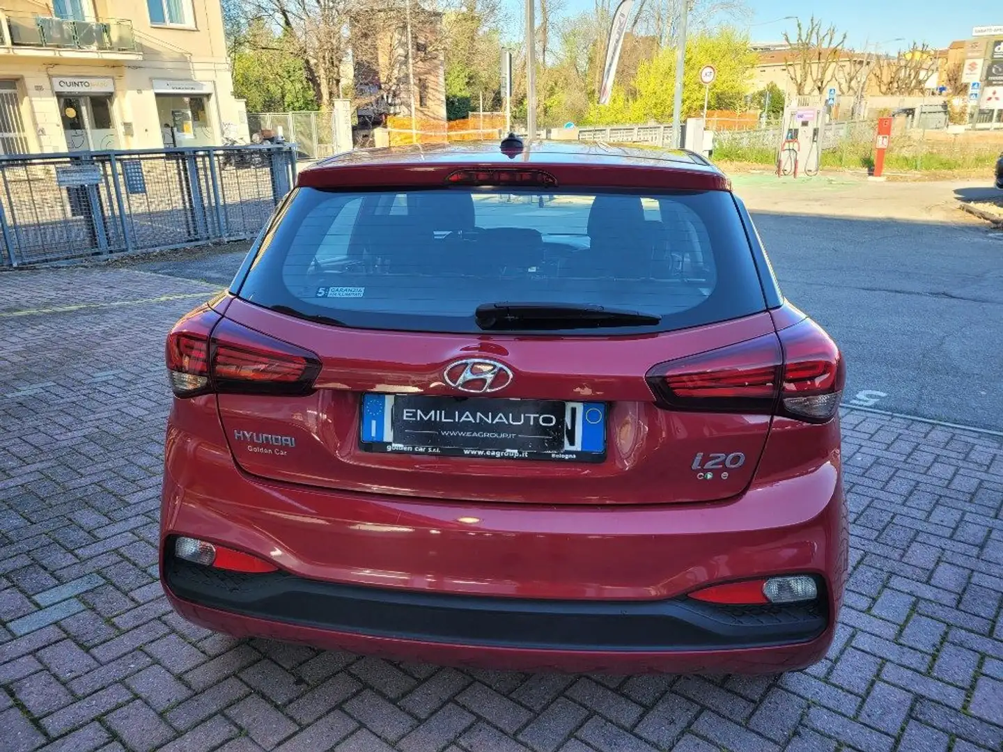 Hyundai i20 1.2 5 porte Econext Connectline Rosso - 1