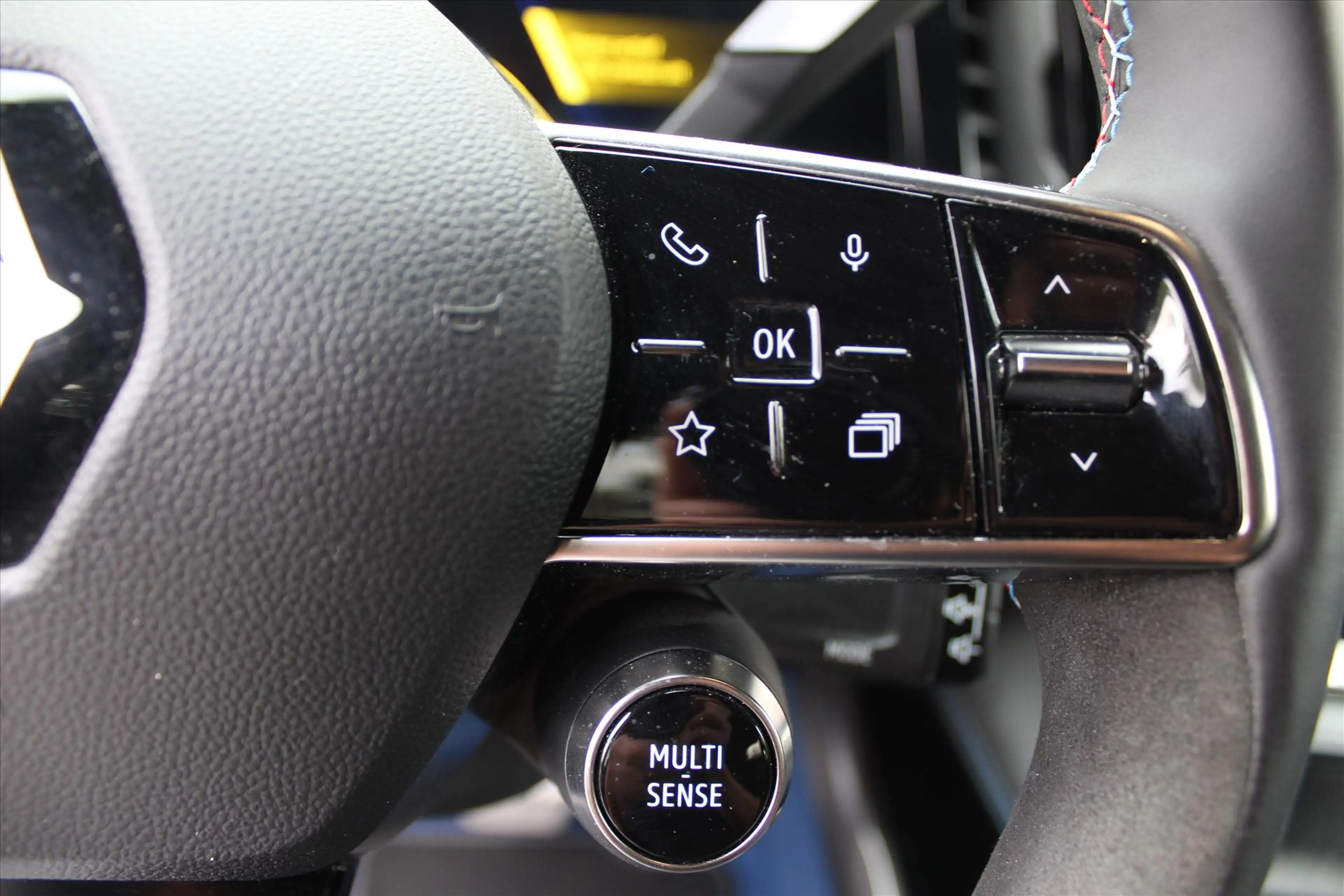 Renault Scenic E-Tech EV87 220pk long range Esprit Alpine — photo 19