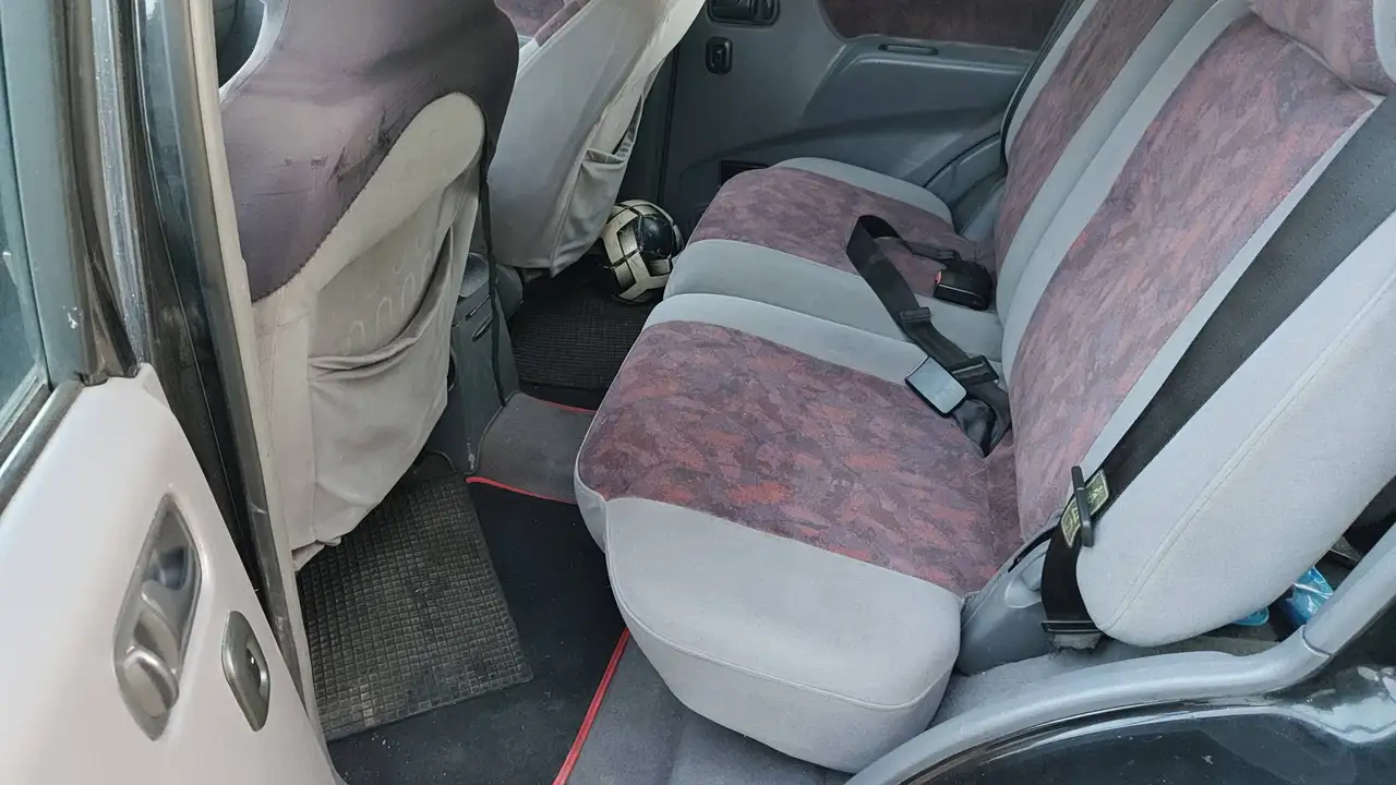 Nissan Terrano 5p 2.7 tdi SE, foto 3