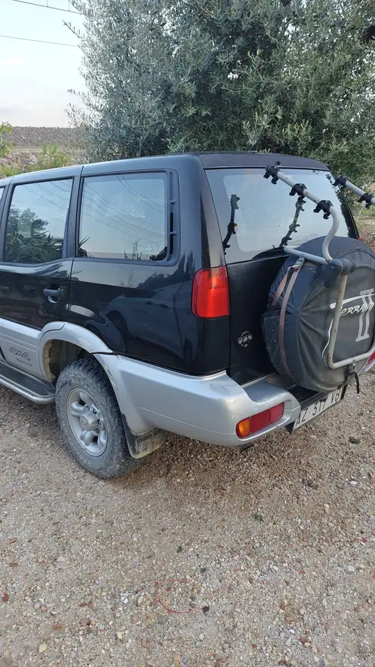 Nissan Terrano 5p 2.7 tdi SE, foto 7