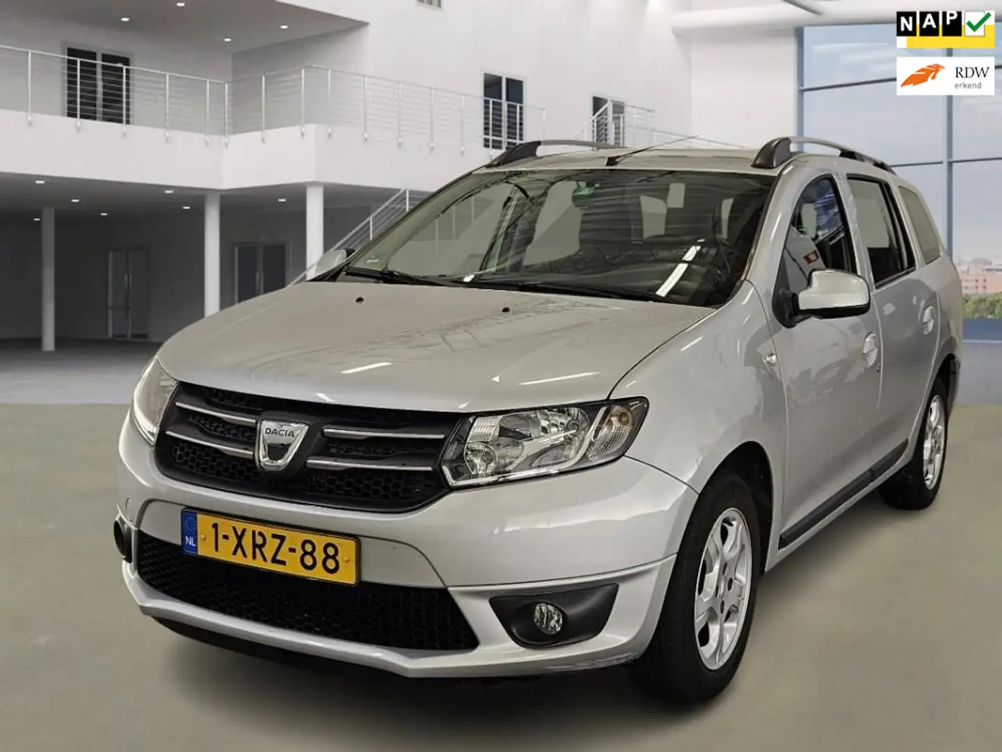 Dacia Logan MCV 0.9 TCe Prestige Szürke - 1
