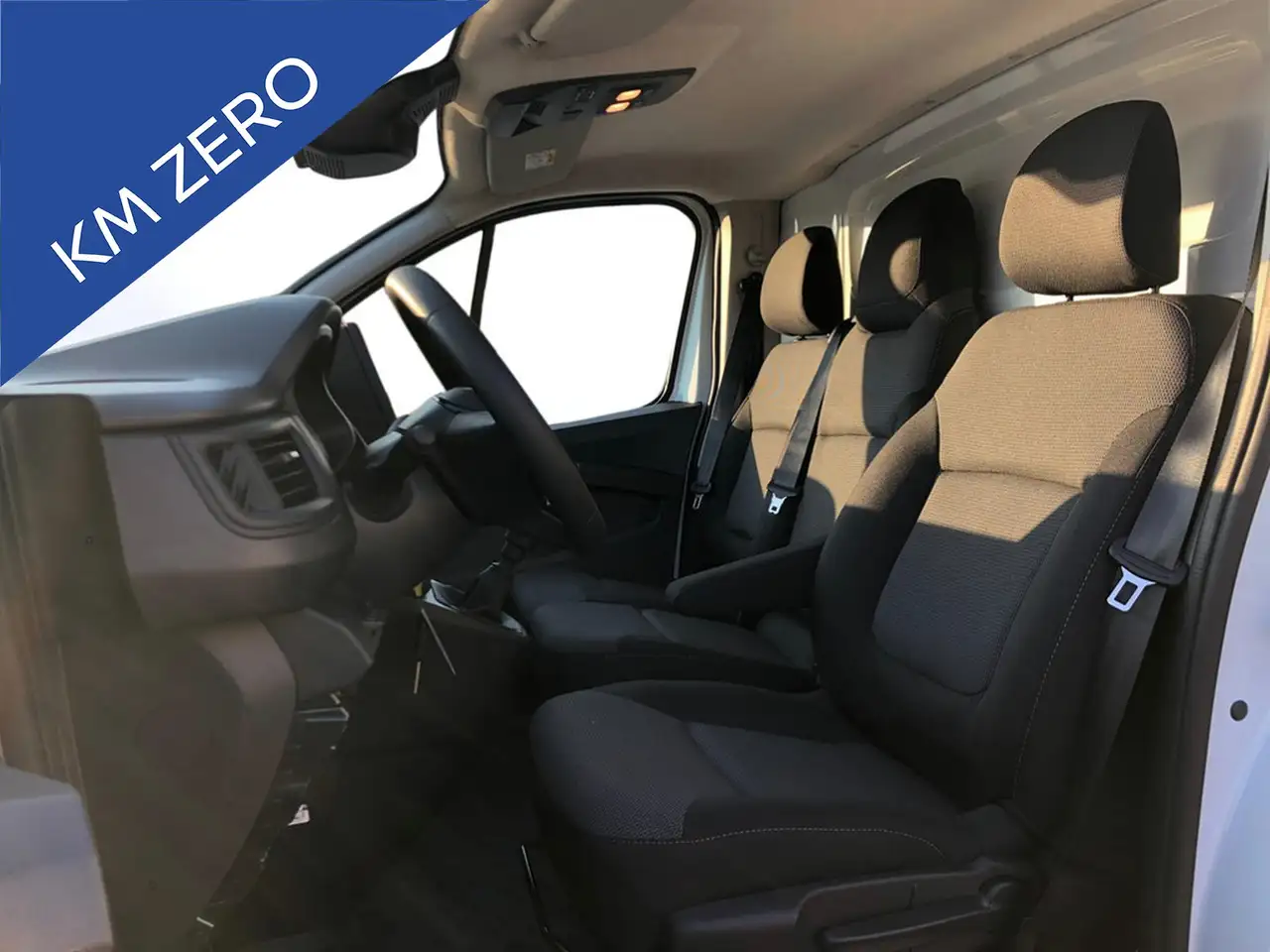 Renault Trafic 2026 — фото 11