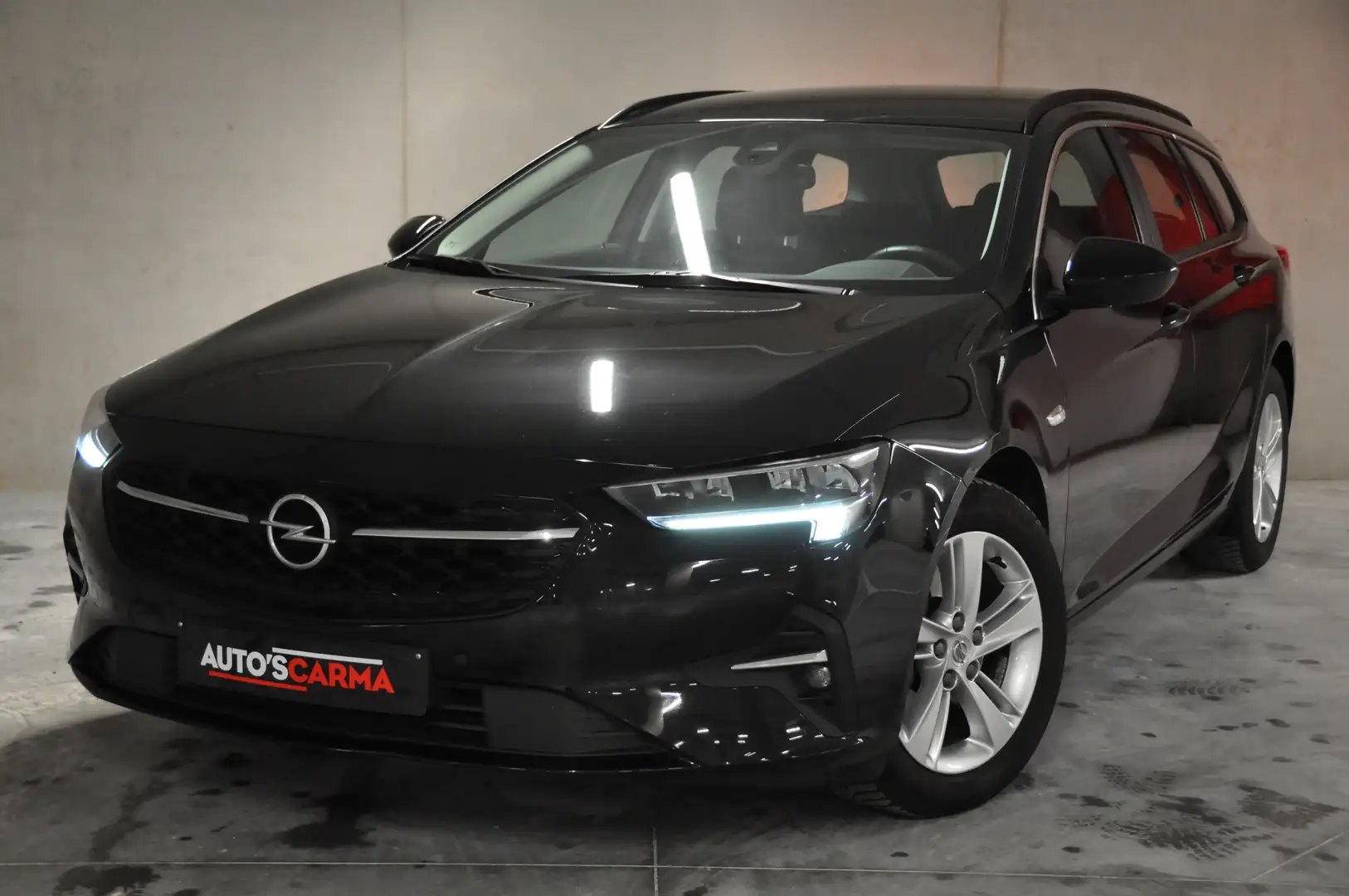 Opel Insignia Sports Tourer | Airco | GPS | 1 jaar garantie ! Black - 1