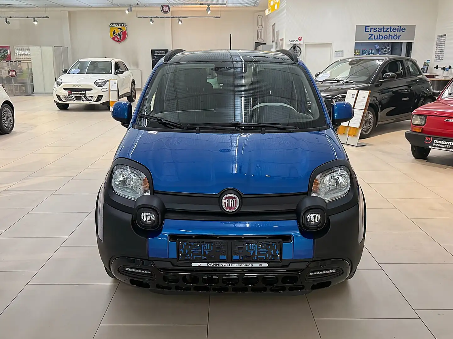 Fiat Pandina FireFly Hybrid 70 Cross Blau - 1