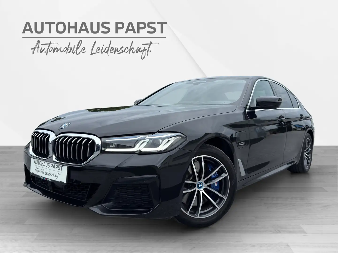 BMW 545 *** M-SPORT *** MEGA AUSSTATTUNG ** Gesamt 394 PS* Schwarz - 1