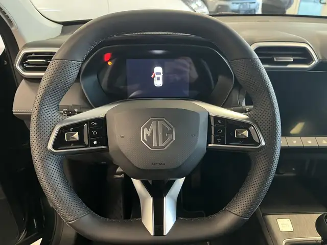 MG ZS view 11