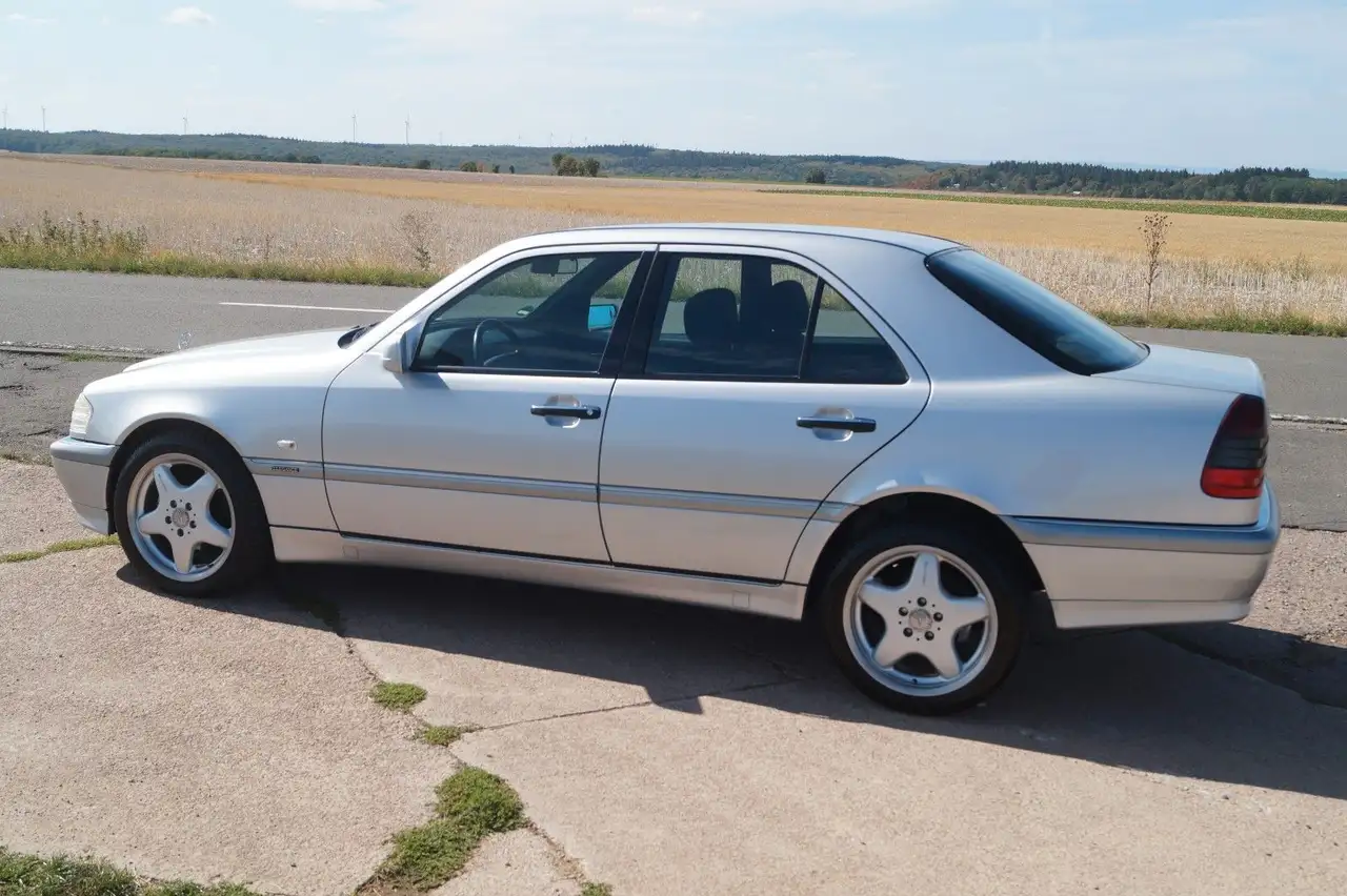 Mercedes-Benz C 180 Elegance +Automatik+Klima+, foto 3