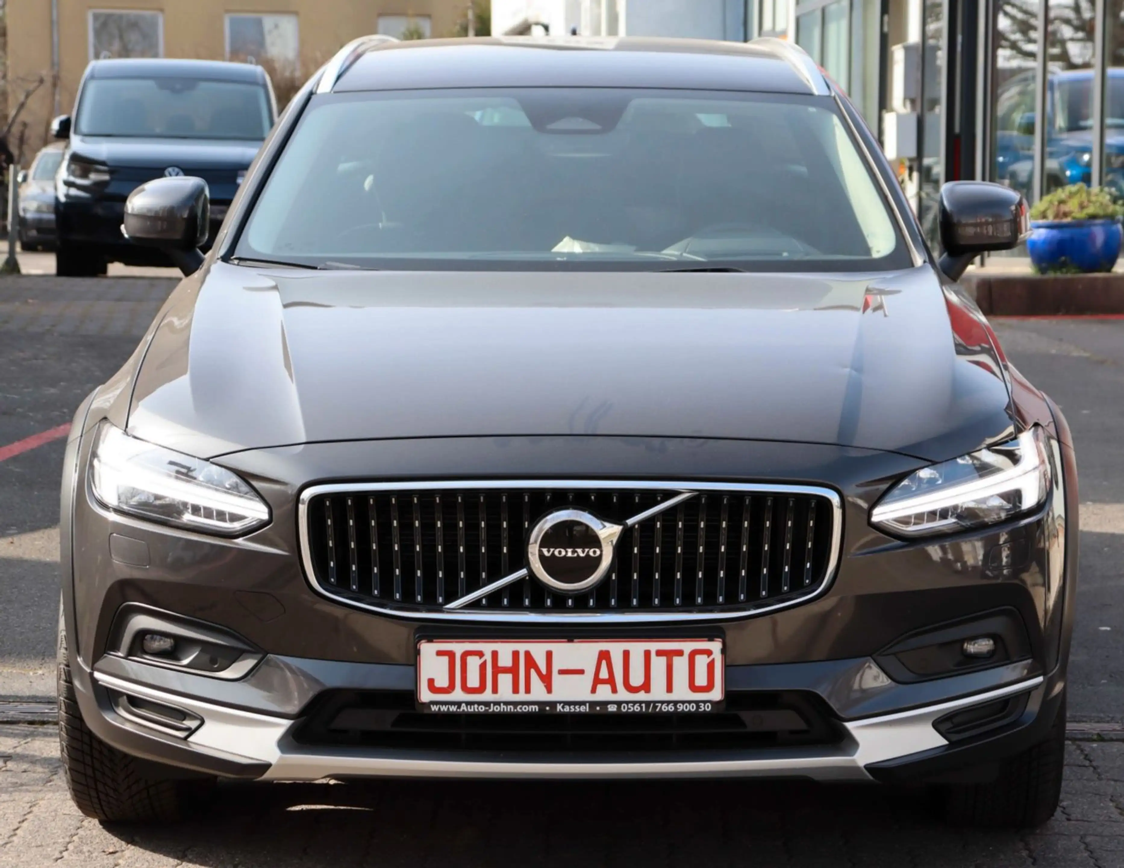 Volvo V90 Cross Country Pro AWD*1.Hd*AHK*8 Räder*235PS — photo 2
