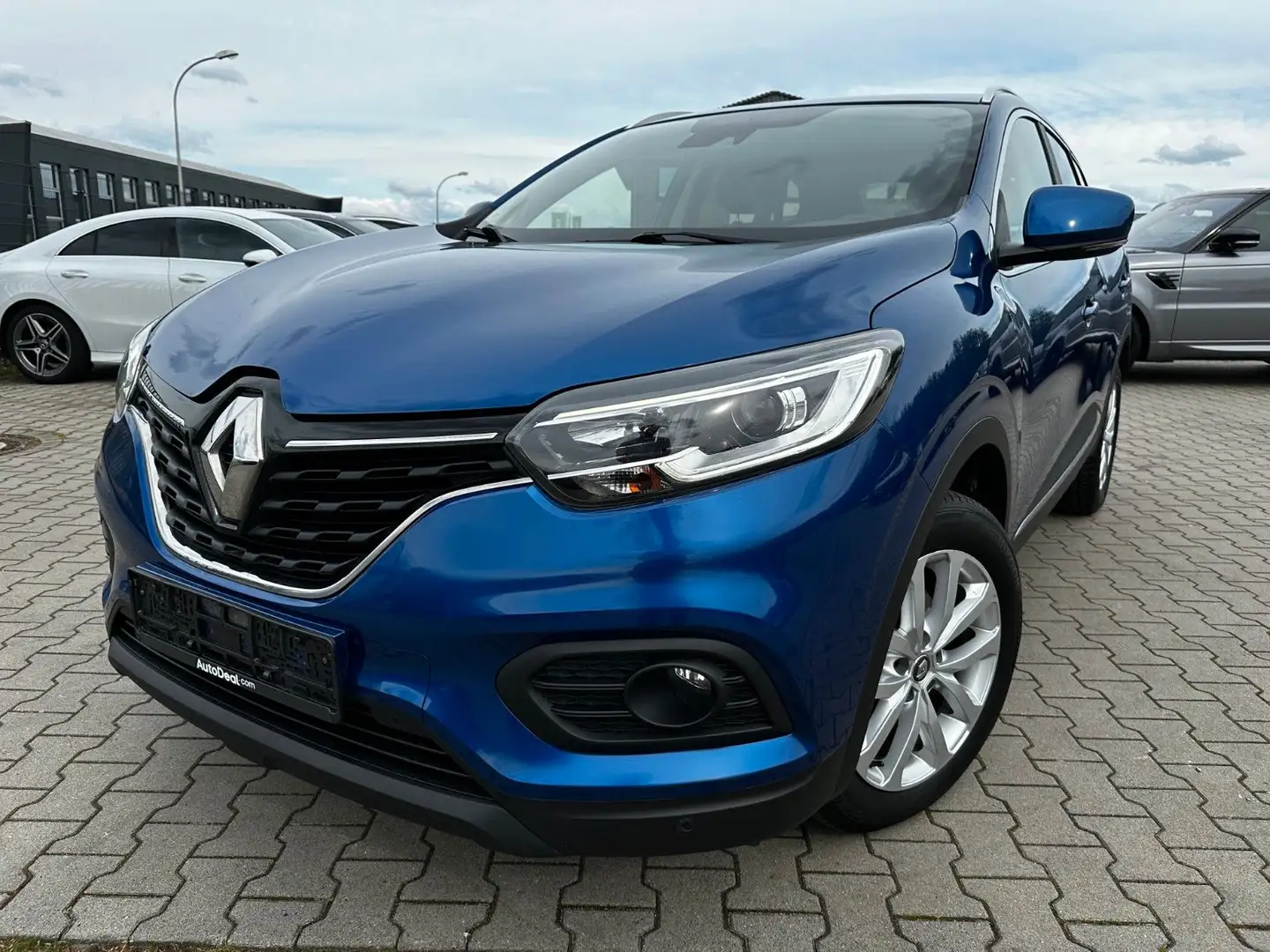Renault Kadjar 1.5 dci 85 Automatik*Nachlackierungsfrei Blue - 1