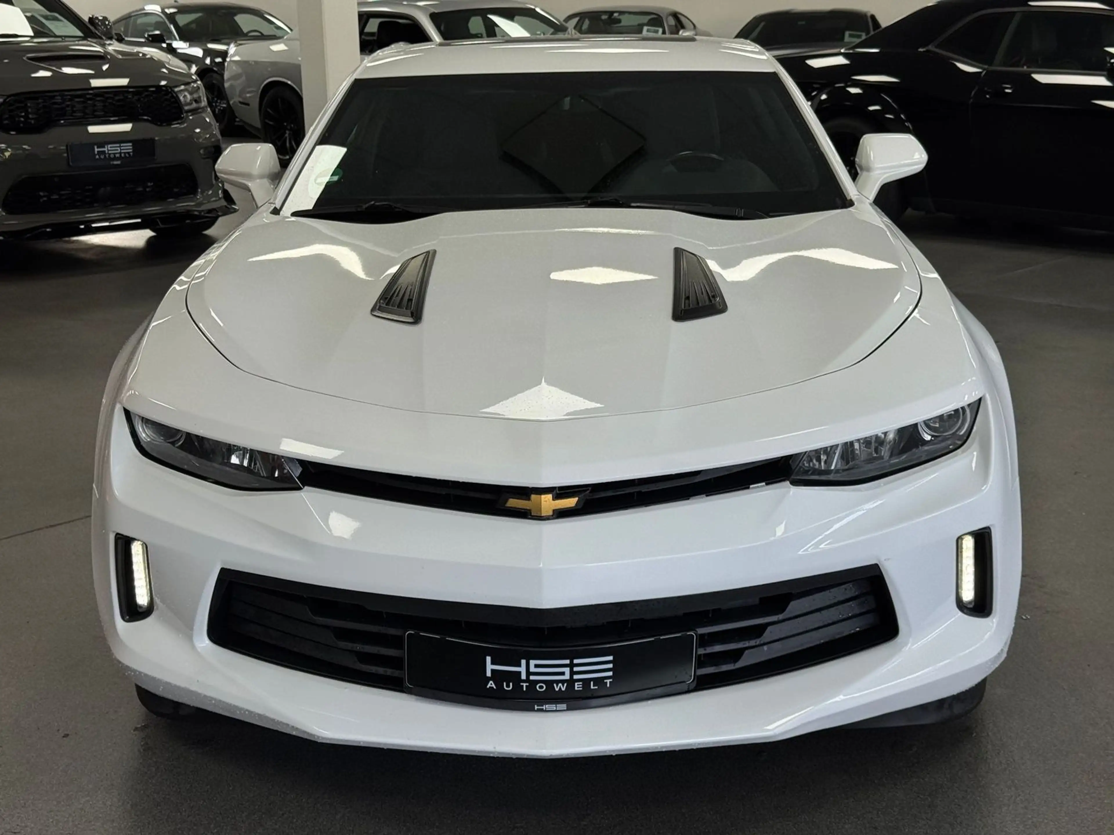 Chevrolet Camaro 2,0l Turbo *AUT / LEDER* — photo 4