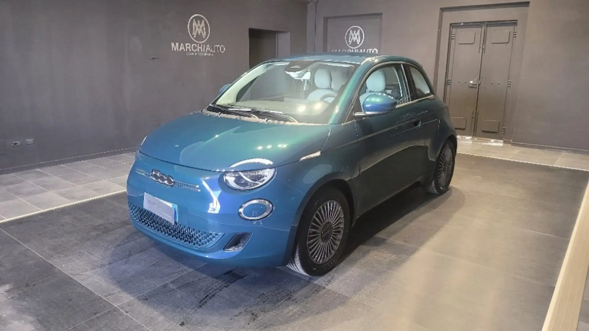 Fiat 500e Berlina 42 kWh Icon Mavi - 1