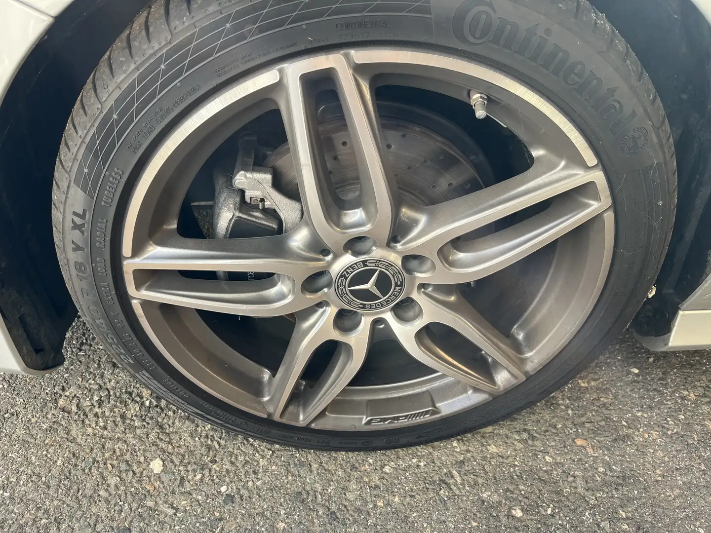 Mercedes-Benz A 180 AMG Paket - 1