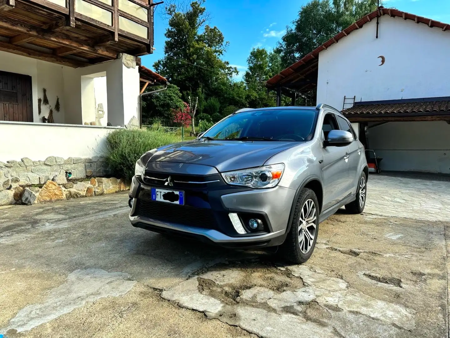 Mitsubishi ASX 4WD  2.2cc  150cv  automatica  Navi - 2