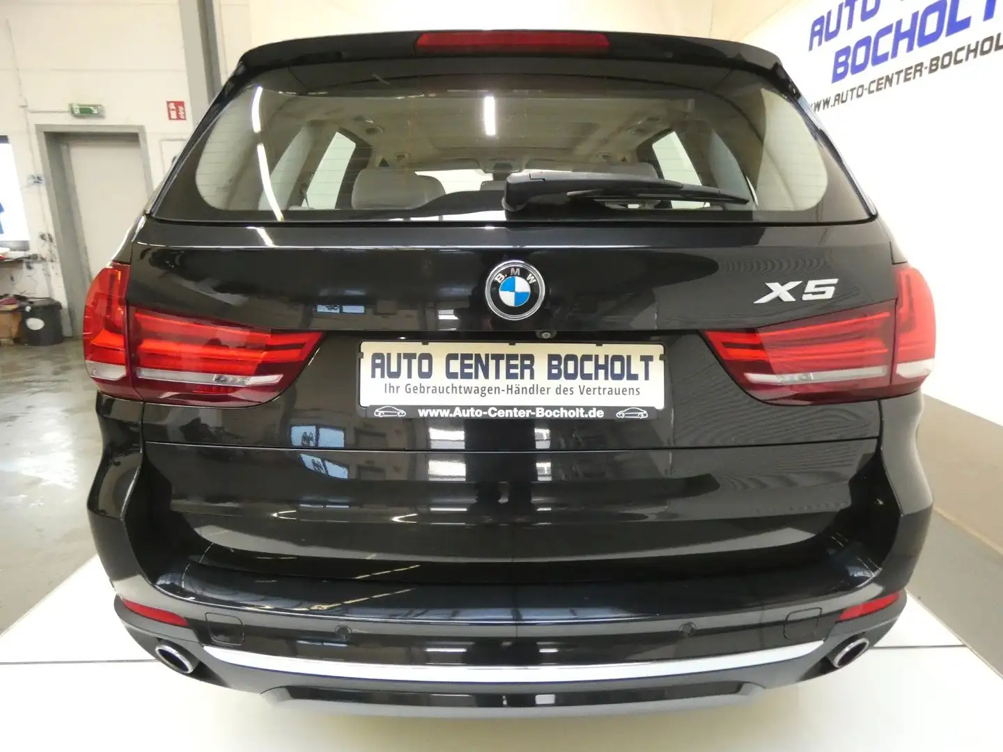 BMW X5 xDrive 30 d*HUD*NAVIPROF*LED*LEDER*PANOR*RFK Schwarz - 2