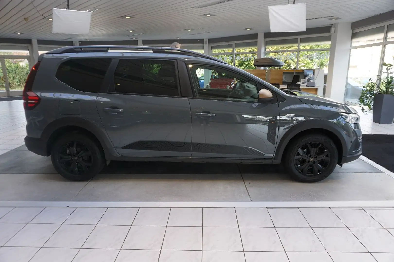 Dacia Jogger Extreme+ NAVI, LED, KLIMAAUTOMATIK, PDC Grau - 2