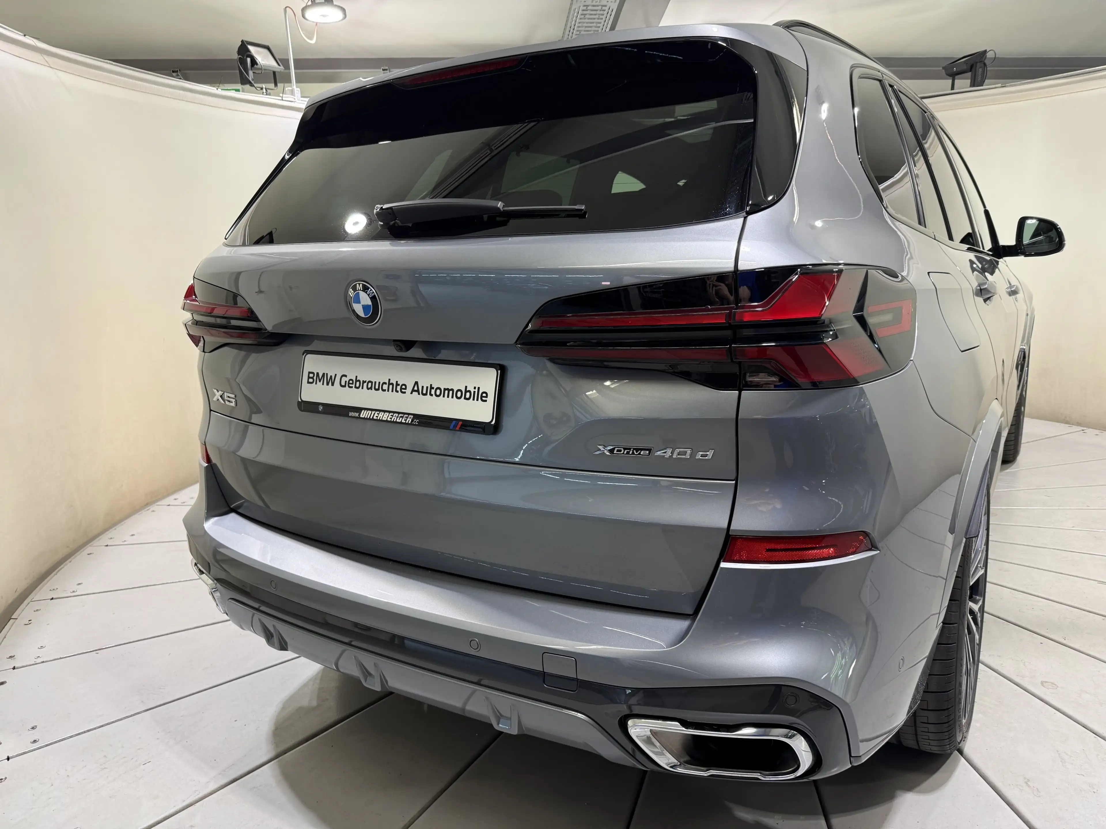BMW X5 xDrive40d M Sportpaket Luftfeder AHK ACC 360° — photo 7